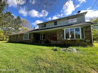 206 Knorrs Hill Rd, Berwick, PA 18603