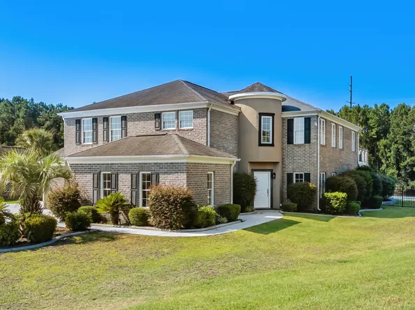 827 Oxbow Dr., Myrtle Beach, SC 29579