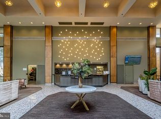 3713 George Mason Dr #305, Falls Church, VA