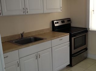 9 Tamara Ln APT 10, Cornwall, NY 12518