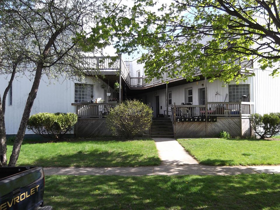 1st image of 146 E Hazelhurst St APT 7