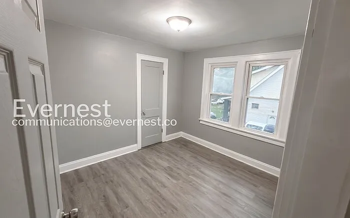 600 S Warren Ave — Photo 6