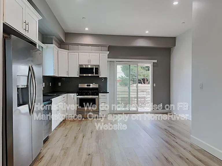 5749.5 Klump Ave — Photo 3