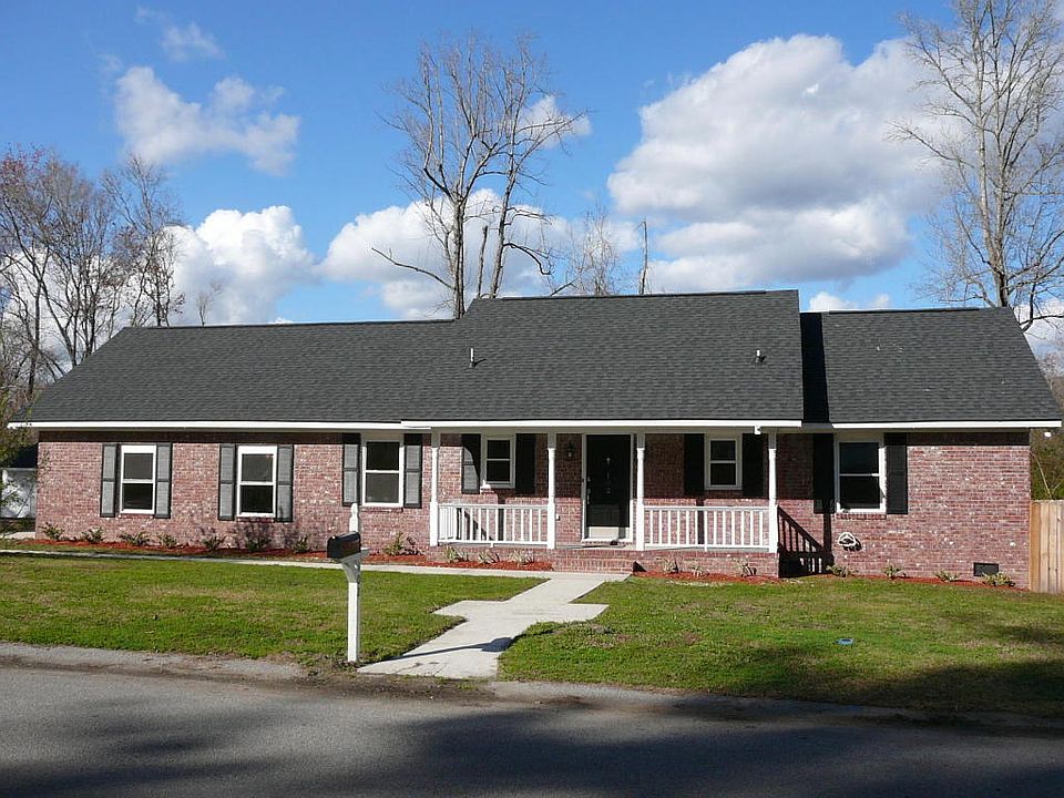 1st image of 102 Sawmill Dr