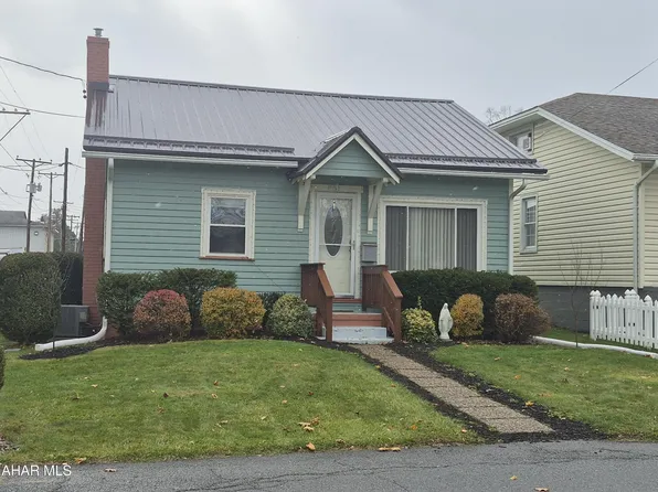 851 36th St, Altoona, PA 16601