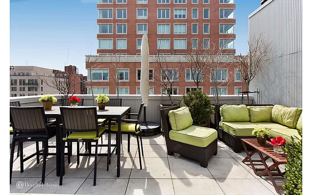 Sold by Douglas Elliman | media 23