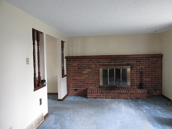 2nd image of 2648 Fairway Dr