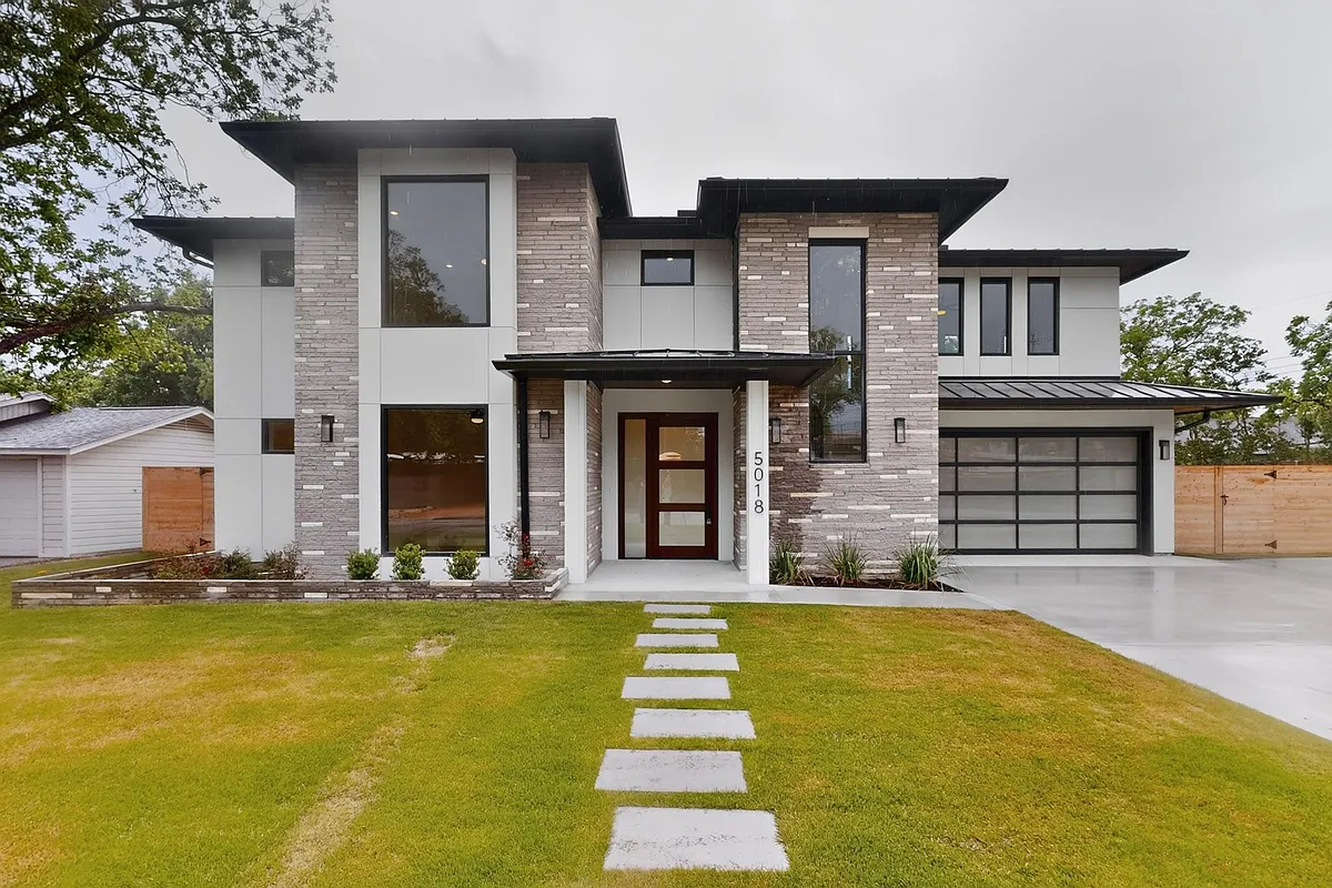 Building Photo - 5018 Highland Ct