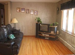 2623 Oak St, Grand Forks, ND 58201