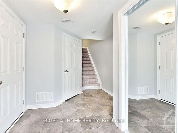 4th image of 128 Grenadine St