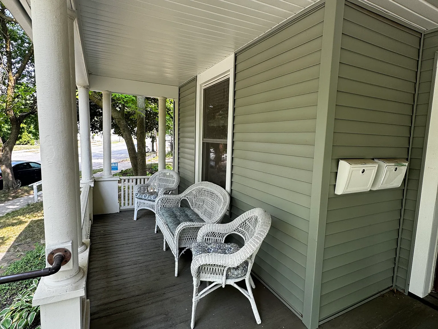2 bed, $1,700 — Photo 2