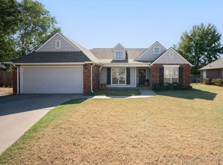11600 E 102nd St N, Owasso, OK 74055