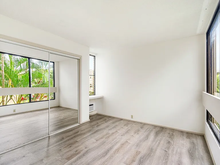 75-5669 Kuakini Hwy #5-201 — Photo 12
