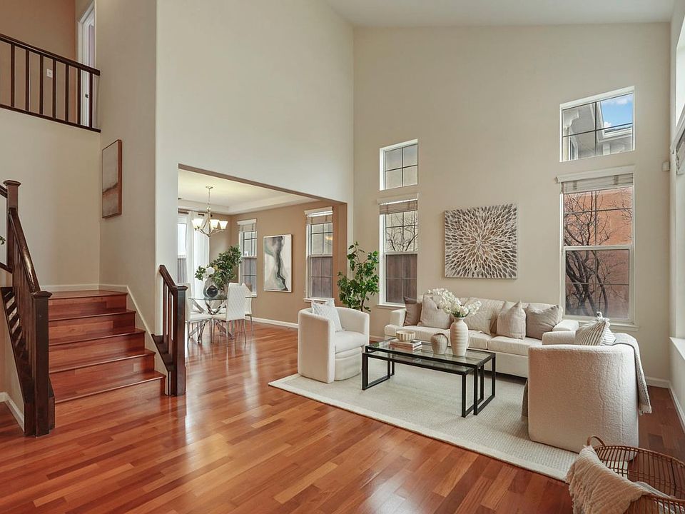 1st image of 732 Pradera Way