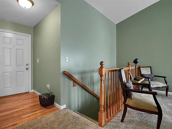 3rd image of 3624 Moorgate Ct