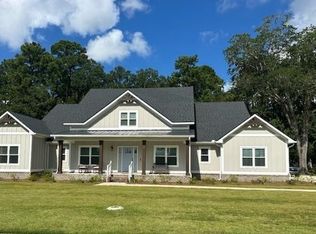 406 Belmont Cir, Brunswick, GA 31525