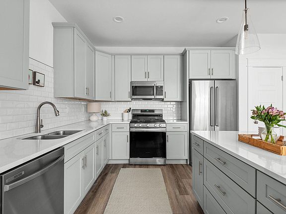 4th image of 7008 Westside Cir