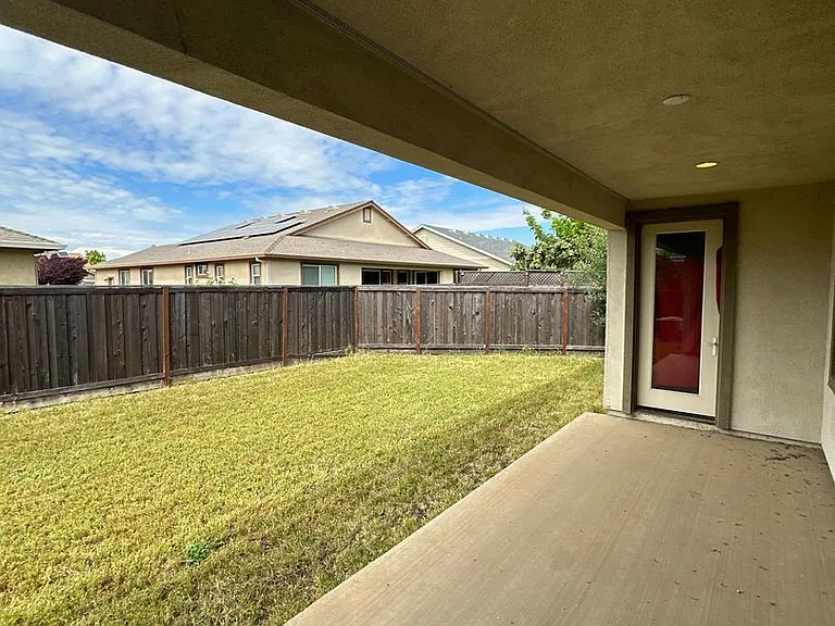 3251 Tinker Creek Way — Photo 13