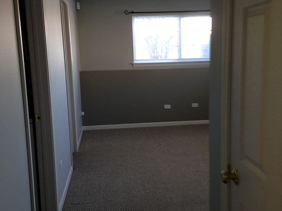3rd image of 1790 Fieldstone Dr N