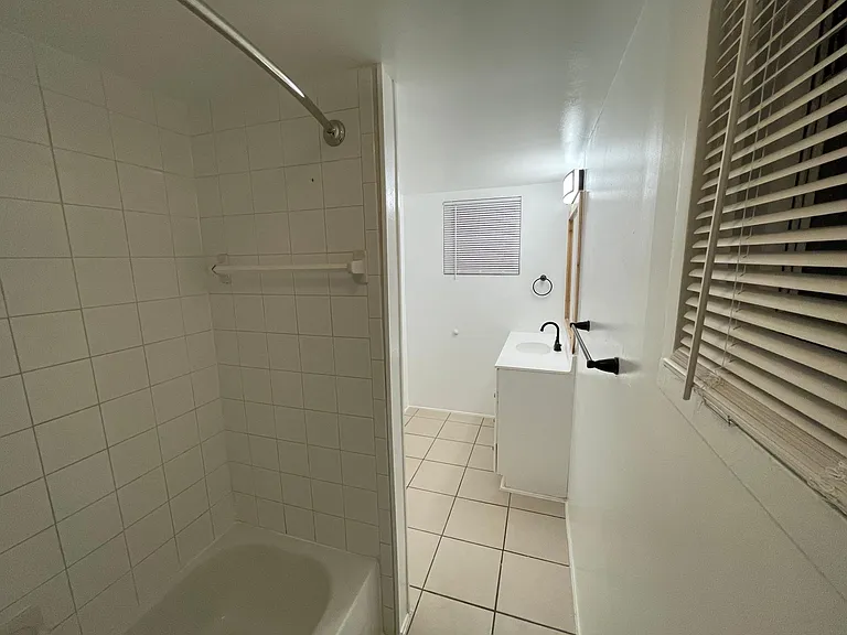 1380 Tioga Ave — Photo 22