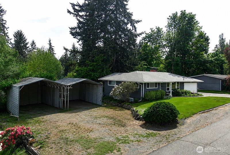 2nd image of 1812 74th Street SE