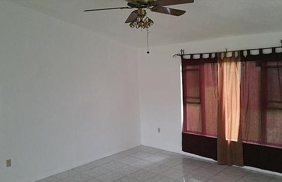 4th image of 3375 Balsam Ct