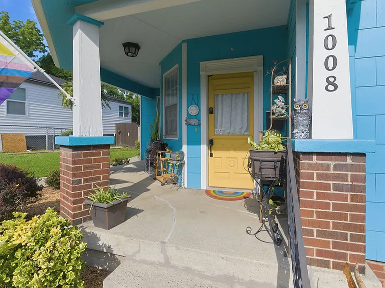 1008 Stainback Ave — Photo 1