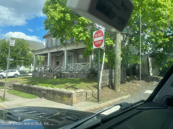 5466 Arthur Kill Rd, Staten Island, NY 10307