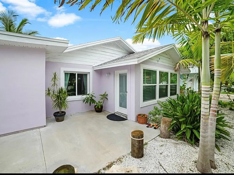 1210 Bay Palm Blvd — Photo 5