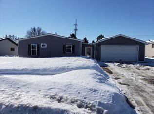 3625 Jericho Rd, Bismarck, ND 58503