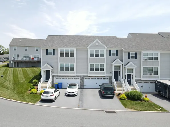 764 Winding Ln, Harrisburg, PA 17111