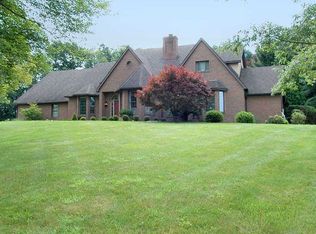 136 Wildwood Dr, Butler, PA