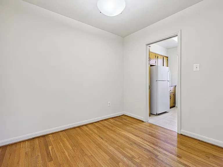 Battery Lane Apartments — Photo 34