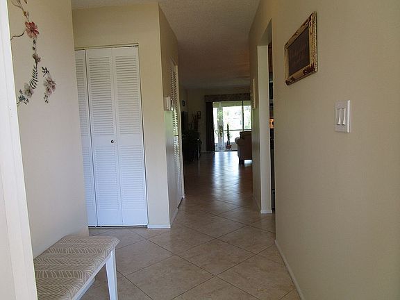 2nd image of 433 Golden River Dr