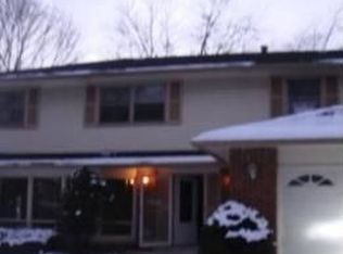 15906 Woodlawn East Ave, South Holland, IL 60473