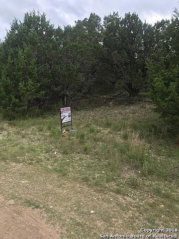 1st image of 3028 Lakeview Dr