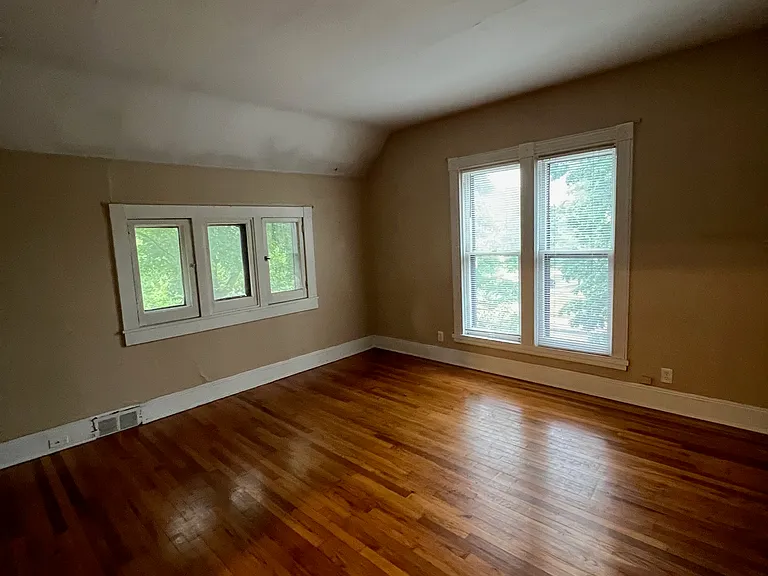 623 Cherry St SE #4 — Photo 7