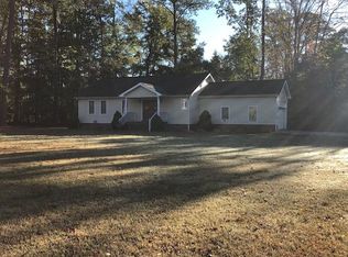 3895 Cedar Bush Rd, Hayes, VA 23072