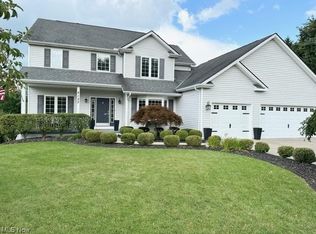 2133 Quail Hollow Dr, Brunswick, OH 44212