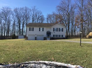 107 Kaibab Trl, Slippery Rock, PA 16057