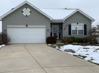 98 Tisbury Ct, O'Fallon, MO 63366
