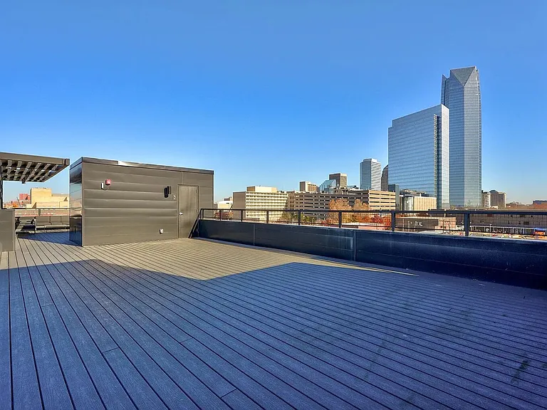 631 W California Ave — Photo 21