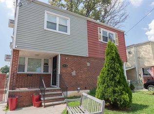 6434 136th St, Flushing, NY 11367