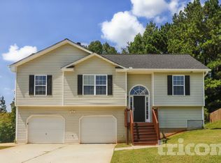 6345 Queensdale Dr, Douglasville, GA 30135