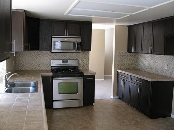 2nd image of 39874 Knollridge Dr