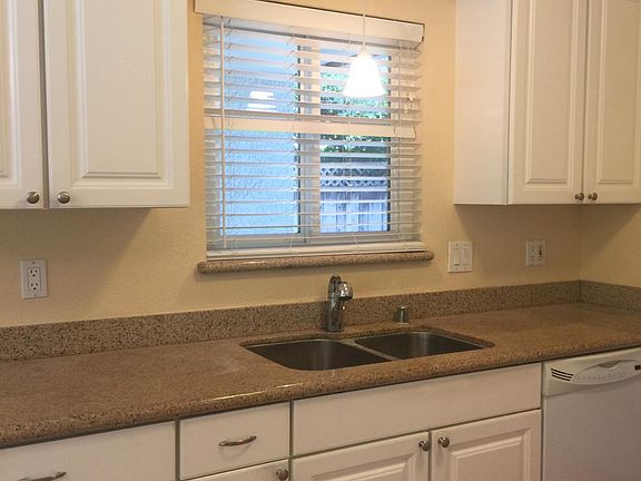 5th image of 1080 Wood Duck Ave