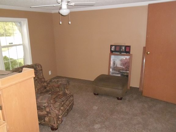 3rd image of 200 Osprey Dr