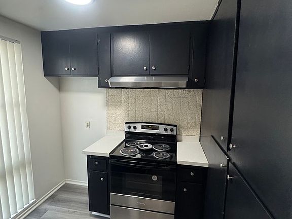 2nd image of 6636 E Crescent St #10