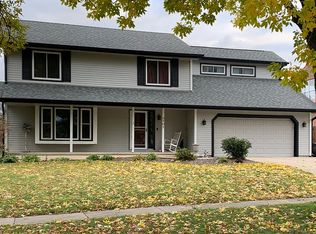 3707 SW 37th St, Des Moines, IA 50321