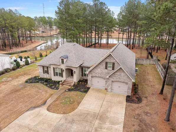 21 Refuge Ln, Hattiesburg, MS 39402
